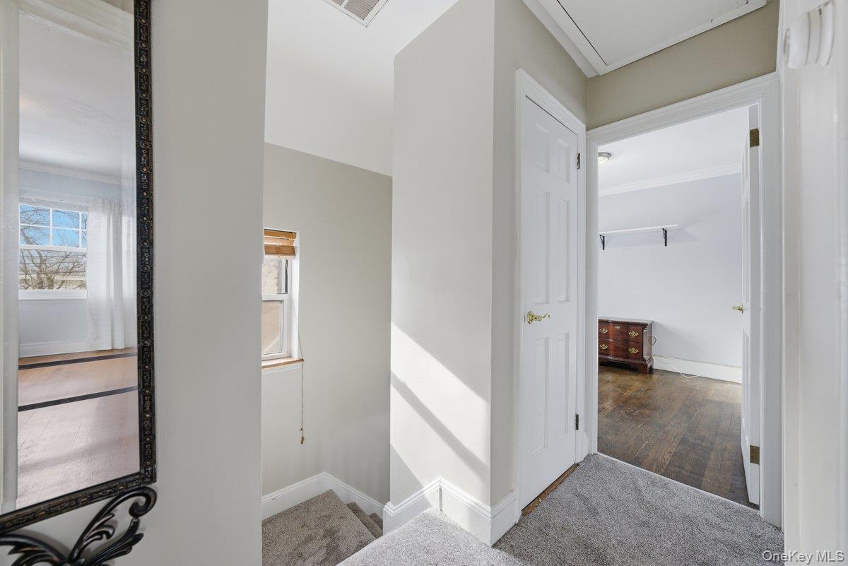 #14 photo, 238 Kimball Terrace, Yonkers , NY 10704