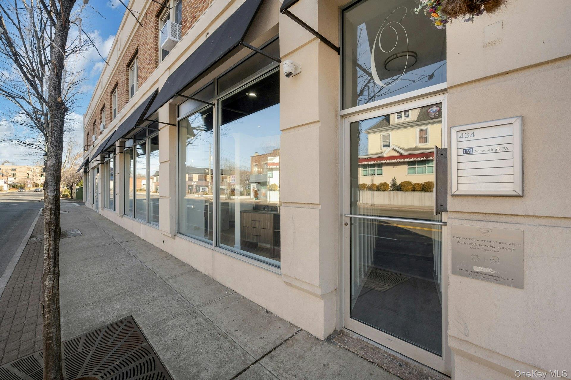 #2 photo, 434 White Plains Road, Eastchester , NY 10709