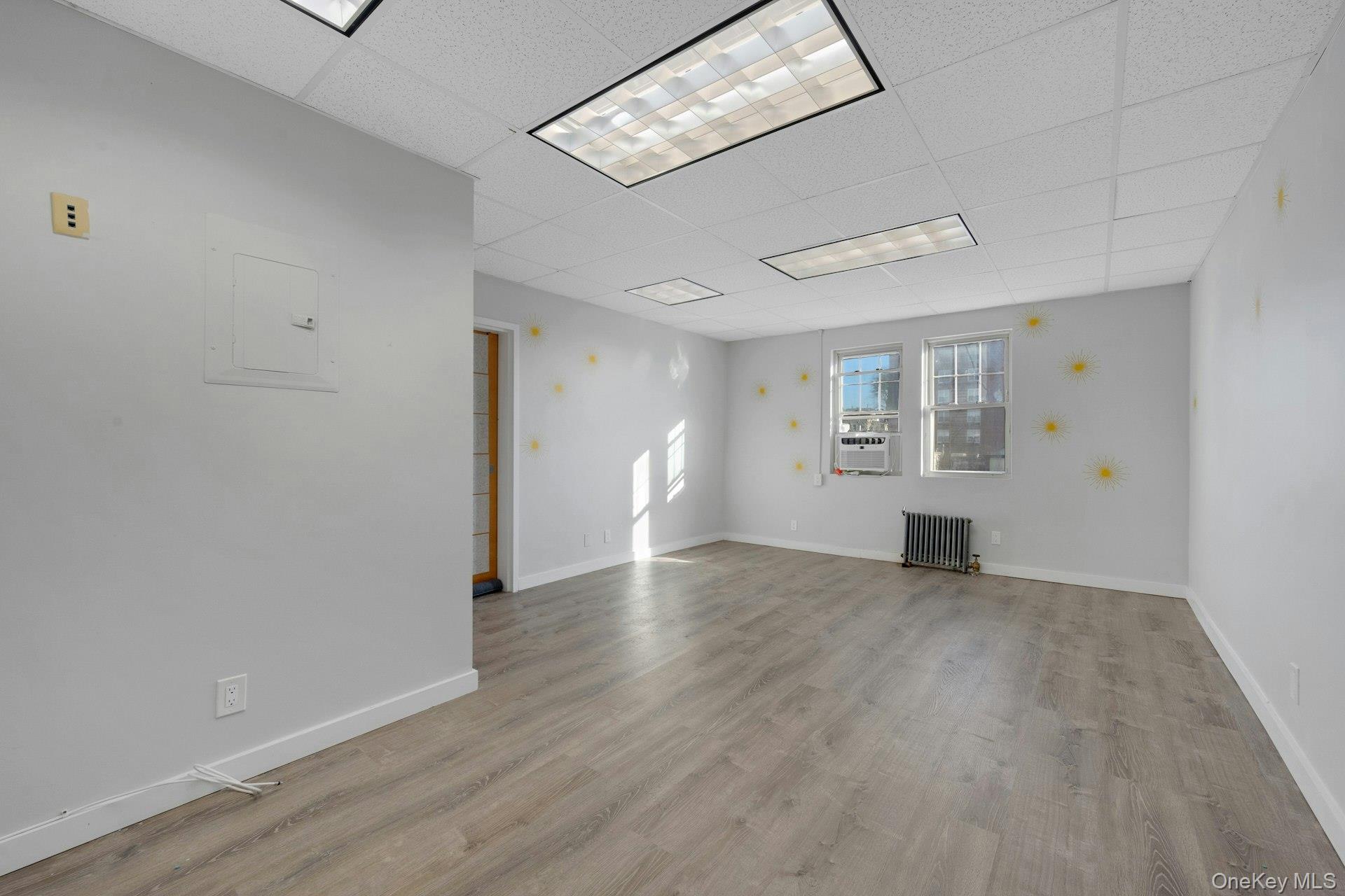 #5 photo, 434 White Plains Road, Eastchester , NY 10709