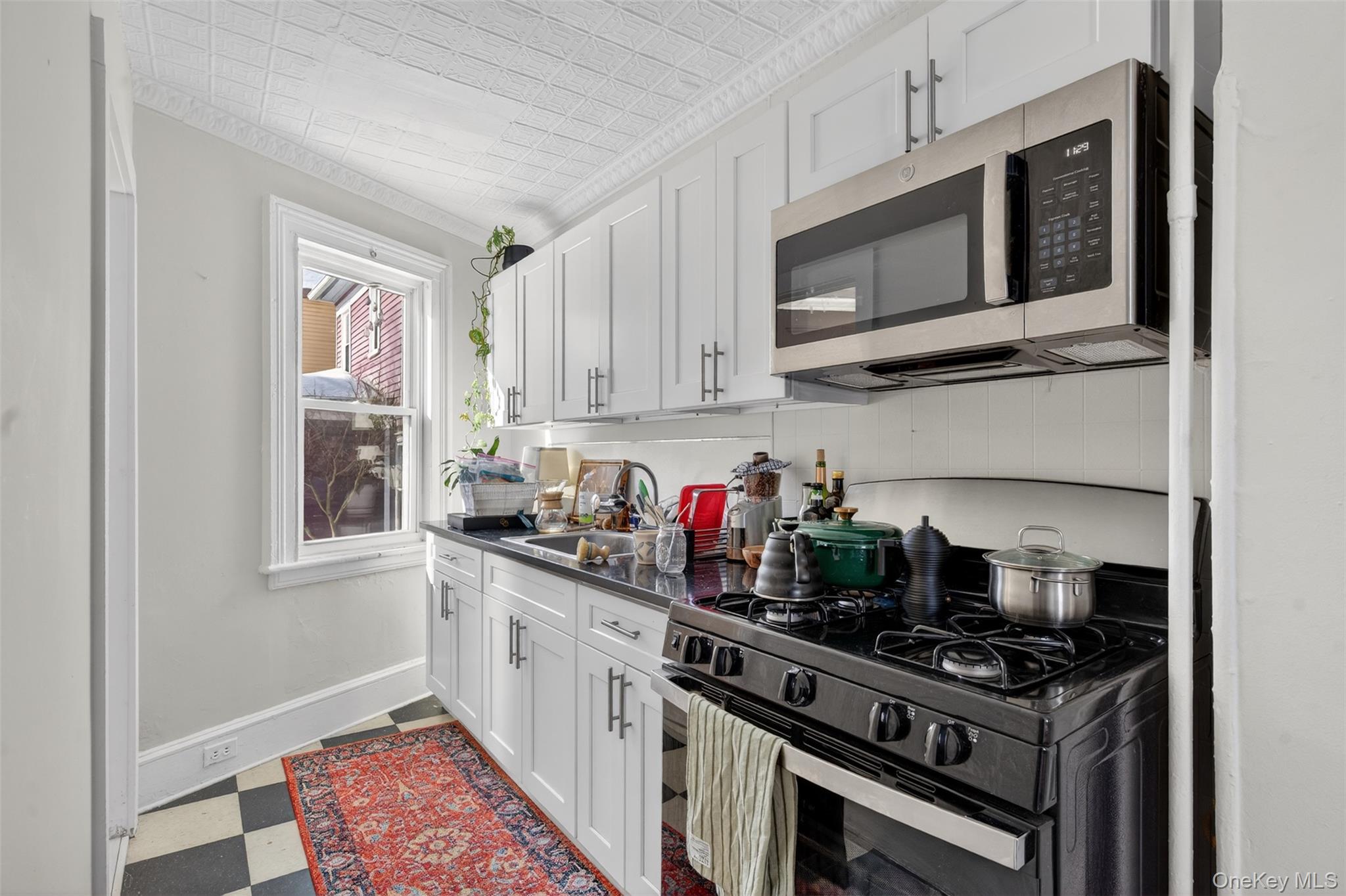 #14 photo, 140 Albany Avenue, Kingston , NY 12401