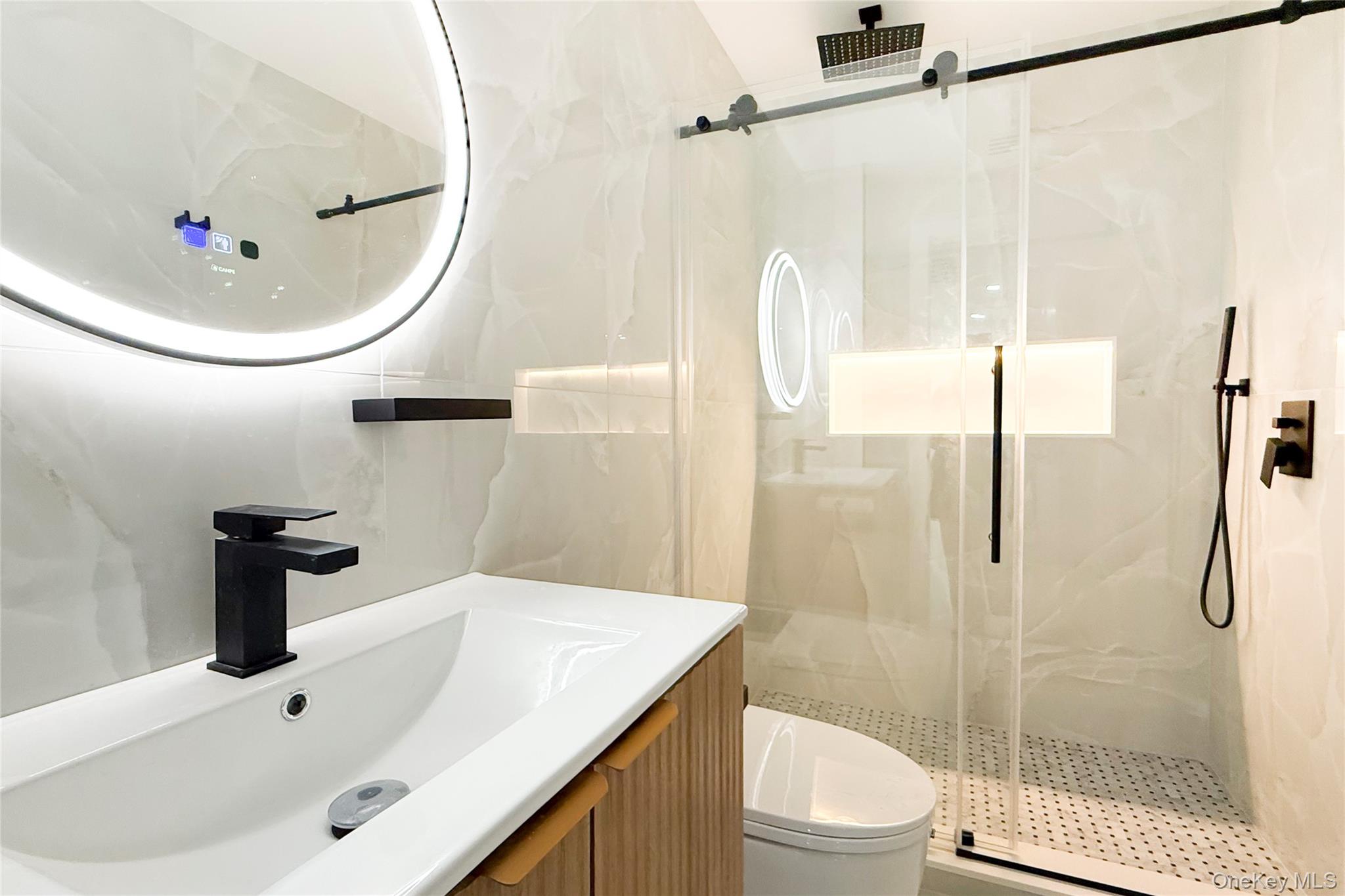 #20 photo, 121 Ponquogue Avenue, Саффолк ‖ Hampton Bays , NY 11946