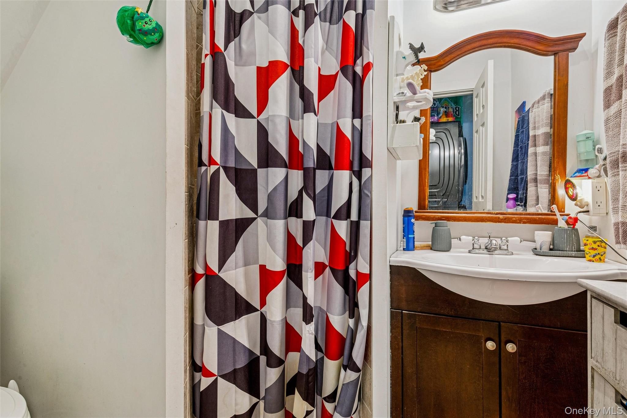 #5 photo, 250 Main Road, מחוז סאפוק Riverhead , NY 11901