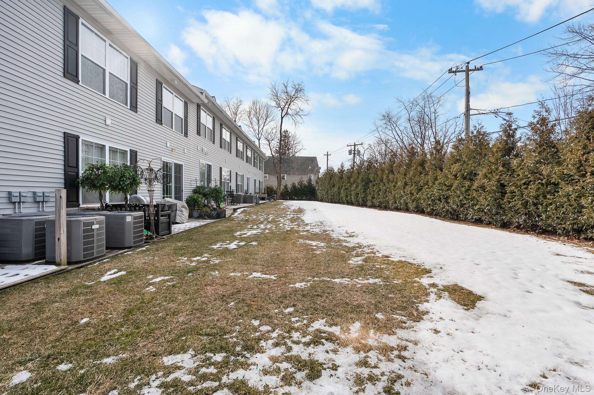 #18 photo, 709 Breton Way, Нассау ‖ Glen Cove , NY 11542