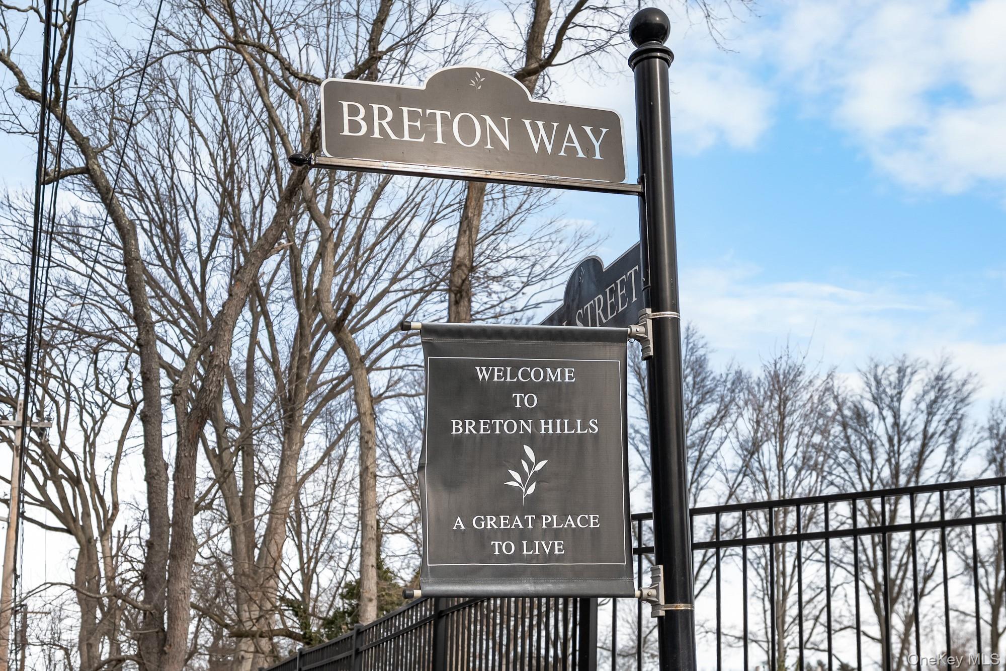 #19 photo, 709 Breton Way, Нассау ‖ Glen Cove , NY 11542