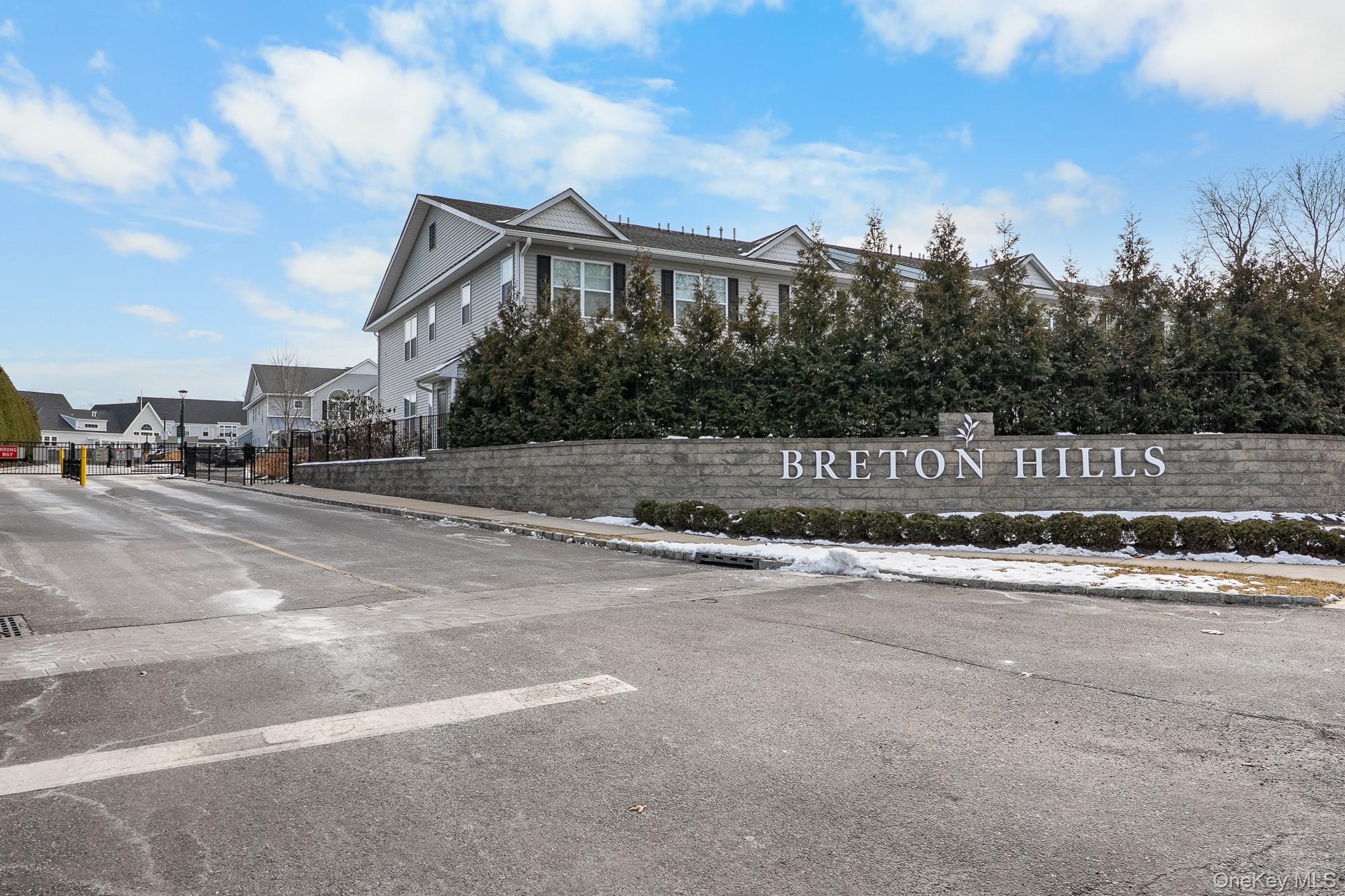 #20 photo, 709 Breton Way, Нассау ‖ Glen Cove , NY 11542