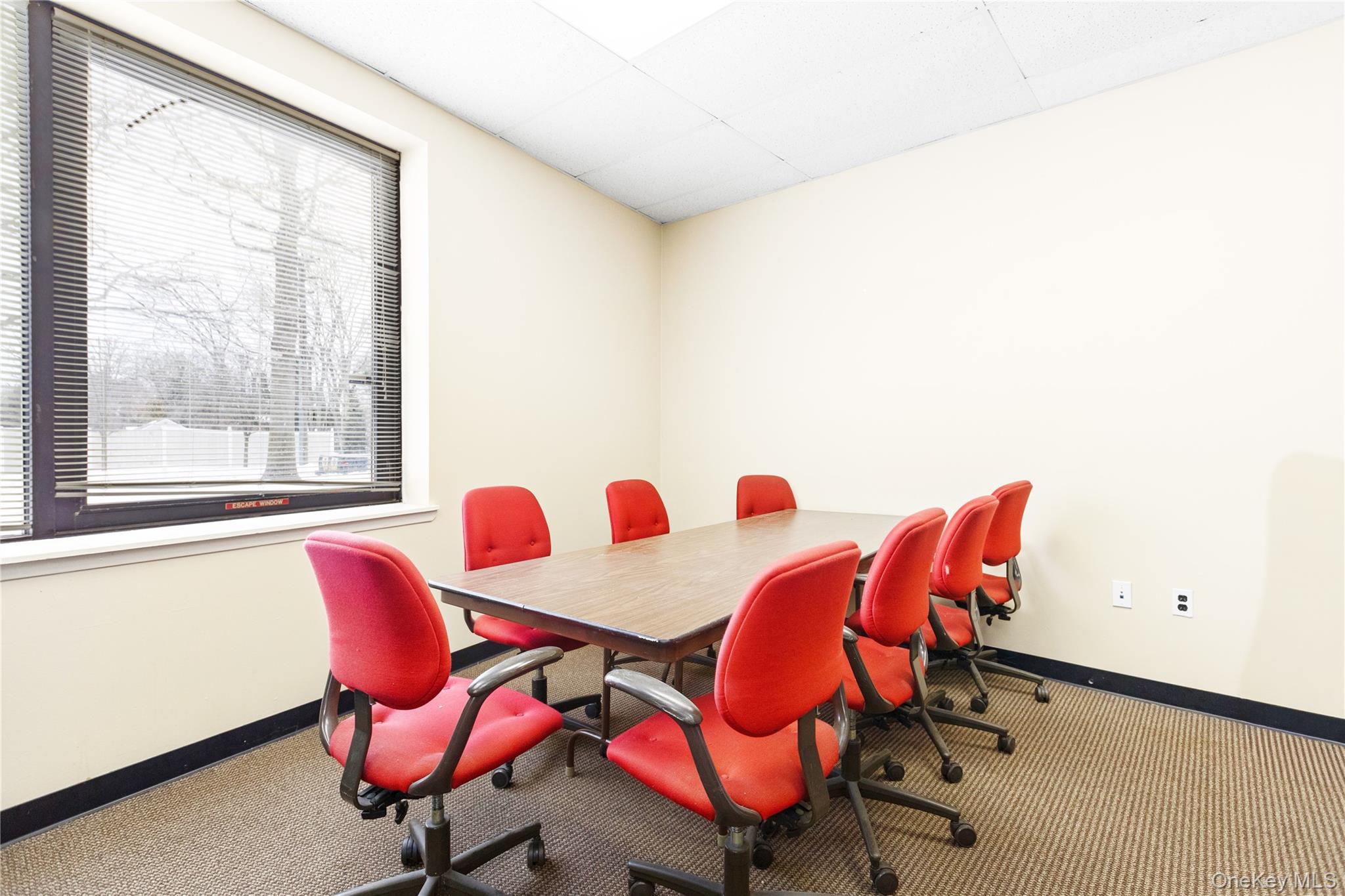 #4 photo, 3330 Veterans Memorial Highway, सफ़ोक काउंटी Bohemia , NY 11716