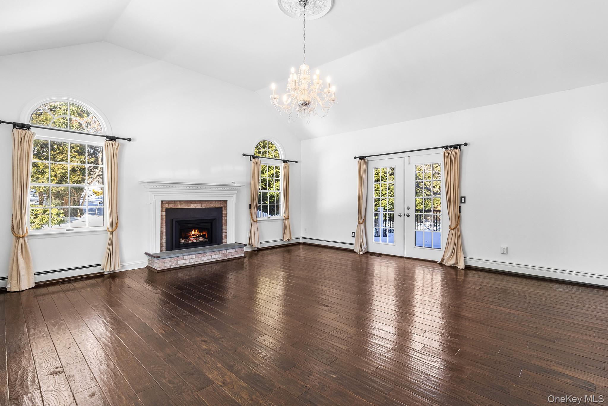 #15 photo, 3 Ada Lane, सफ़ोक काउंटी Setauket , NY 11733