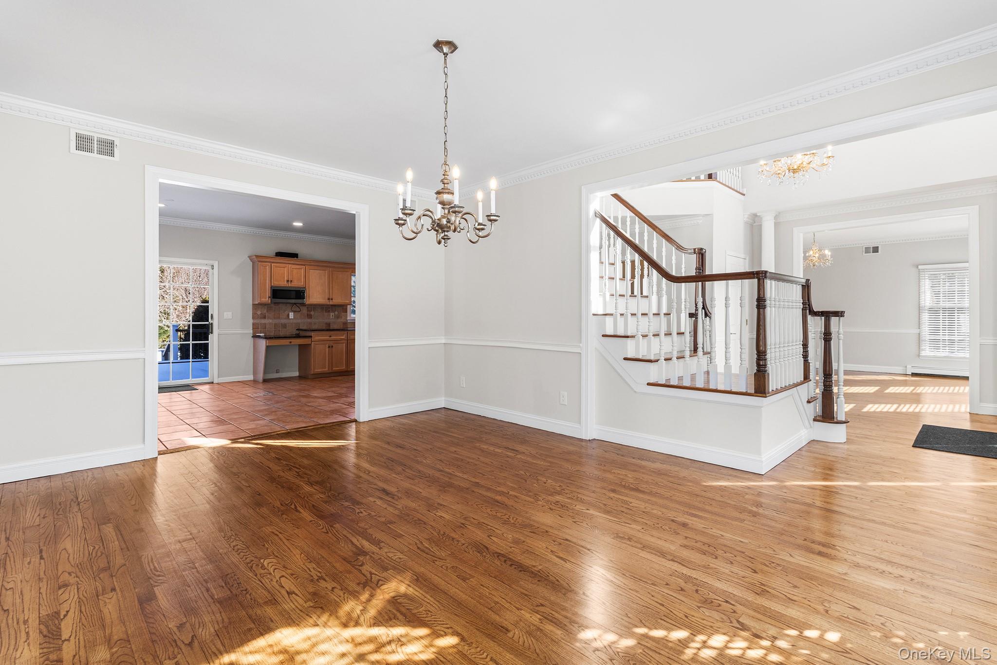 #5 photo, 3 Ada Lane, सफ़ोक काउंटी Setauket , NY 11733