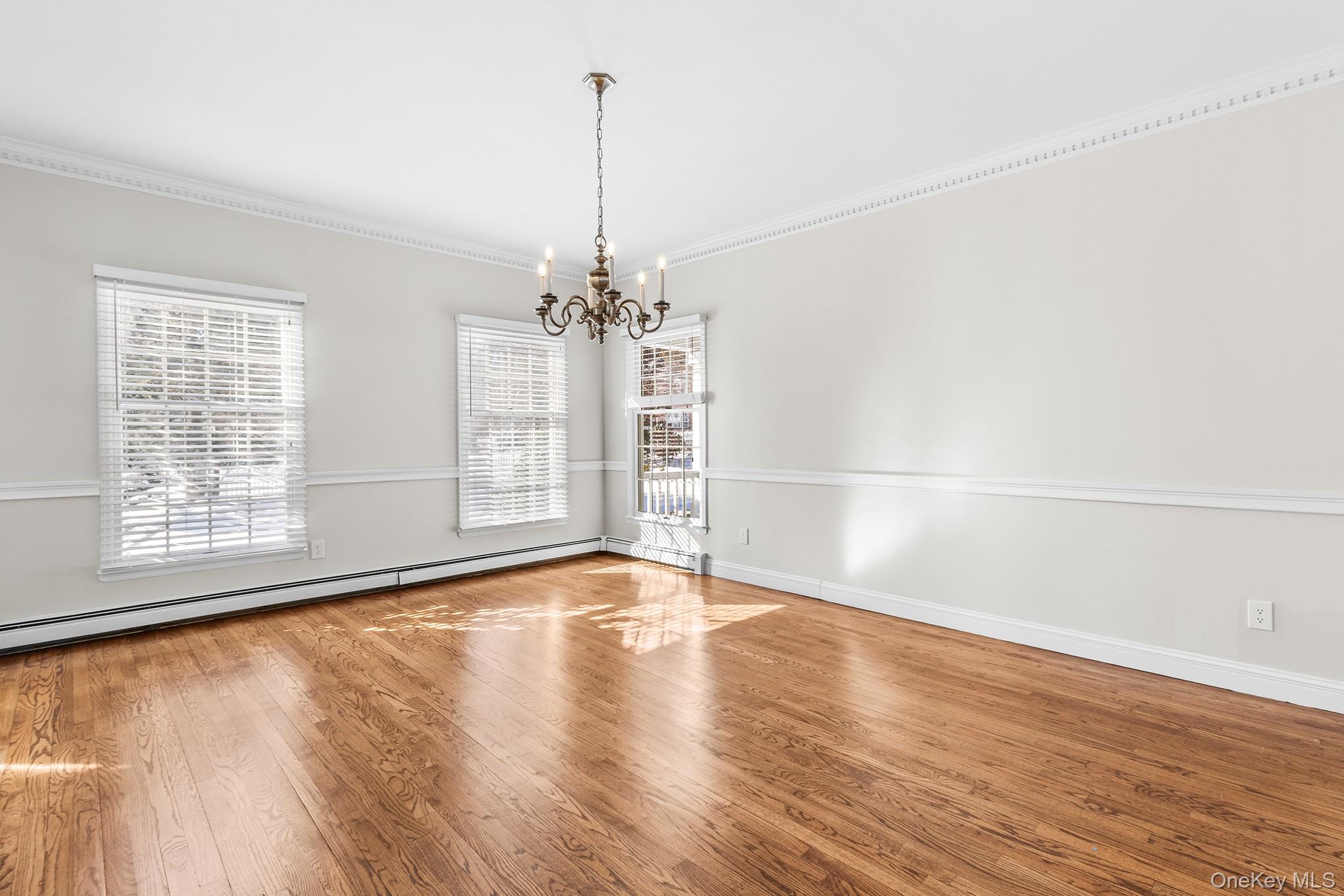 #7 photo, 3 Ada Lane, सफ़ोक काउंटी Setauket , NY 11733