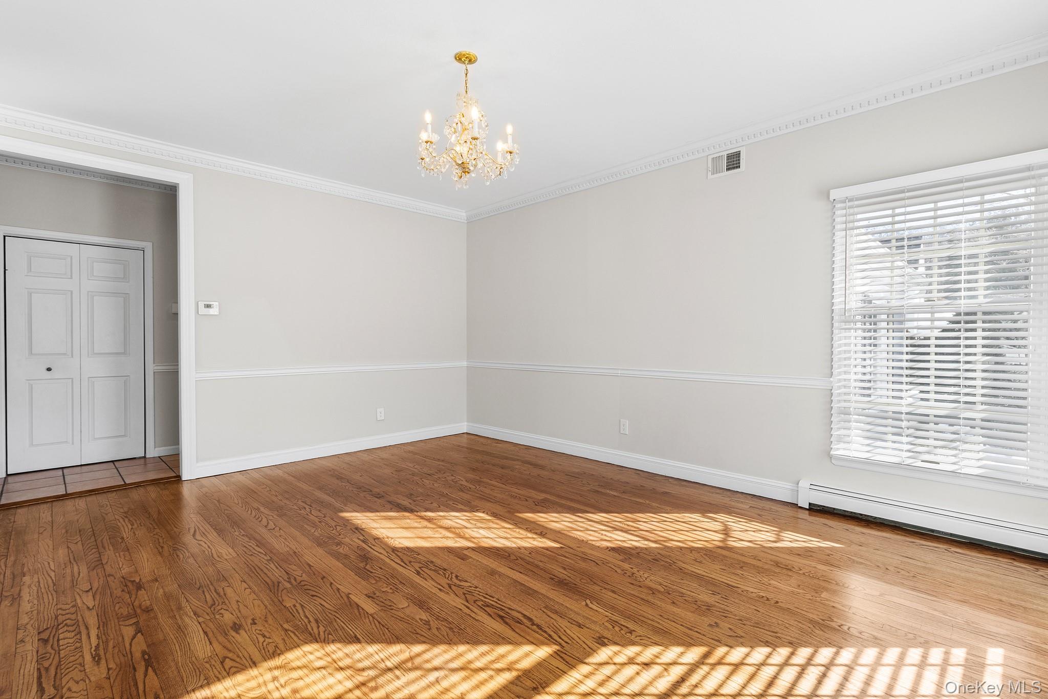 #8 photo, 3 Ada Lane, सफ़ोक काउंटी Setauket , NY 11733