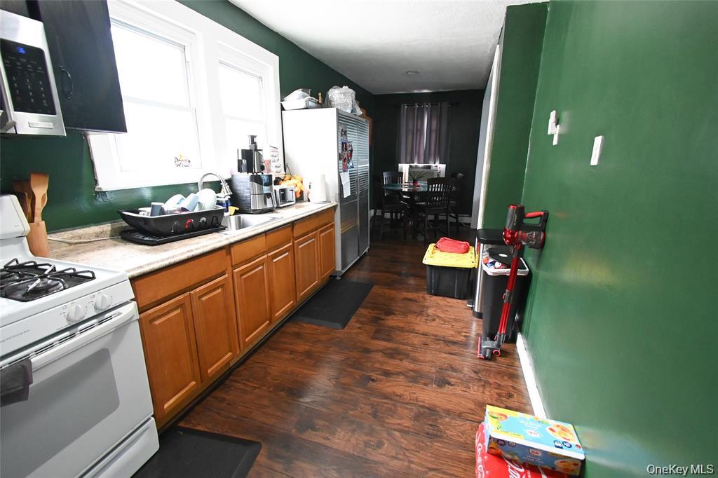 #17 photo, 901 College Point Boulevard, College Point , NY 11356