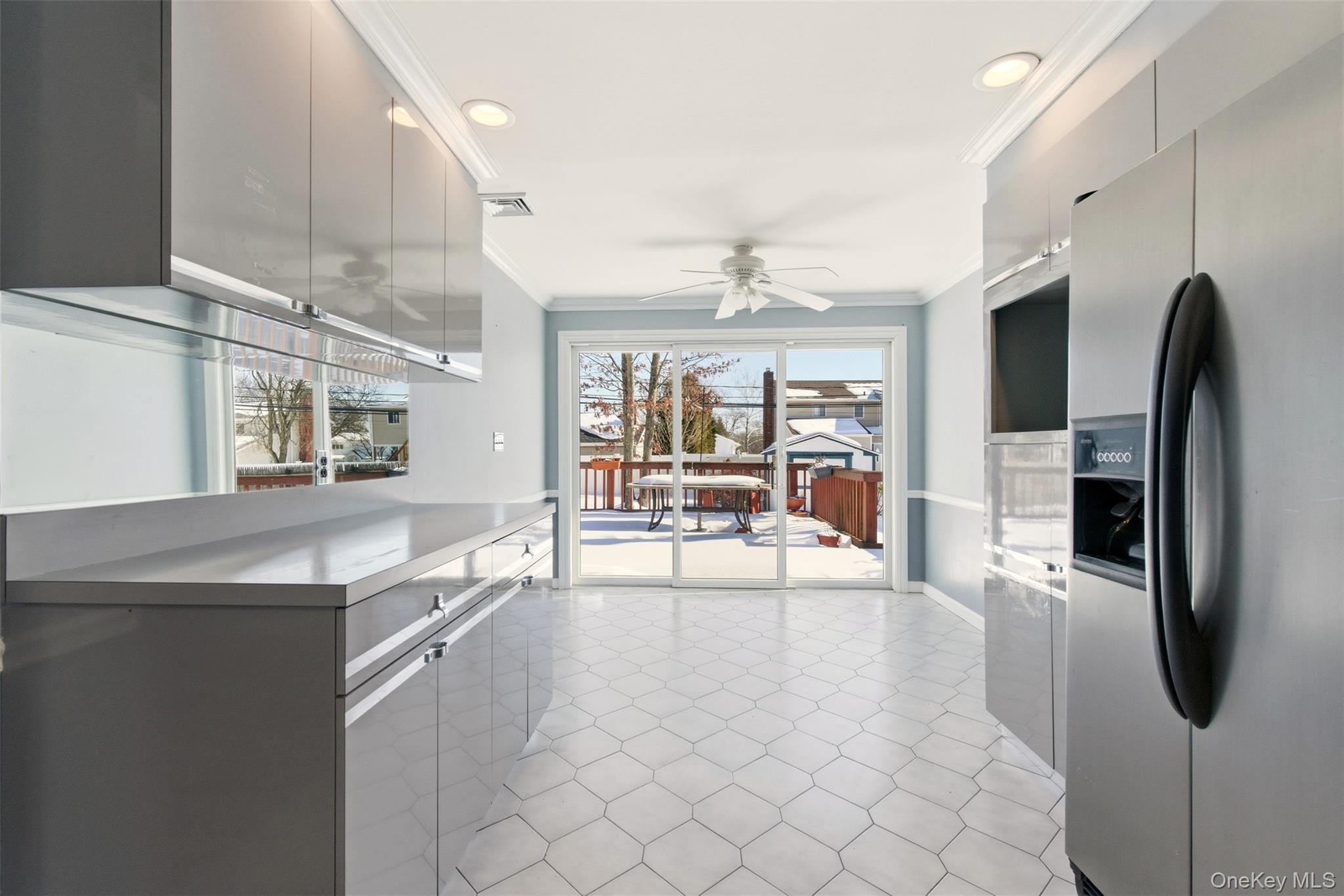 #10 photo, 25 Rogers Lane, מחוז סאפוק Smithtown , NY 11787