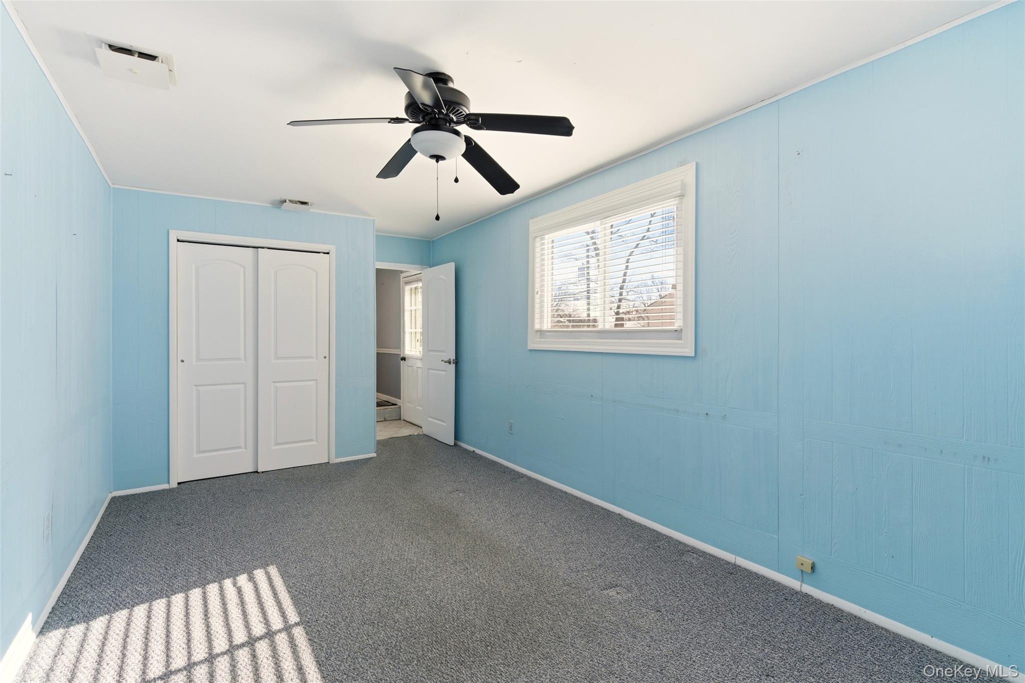 #14 photo, 25 Rogers Lane, מחוז סאפוק Smithtown , NY 11787