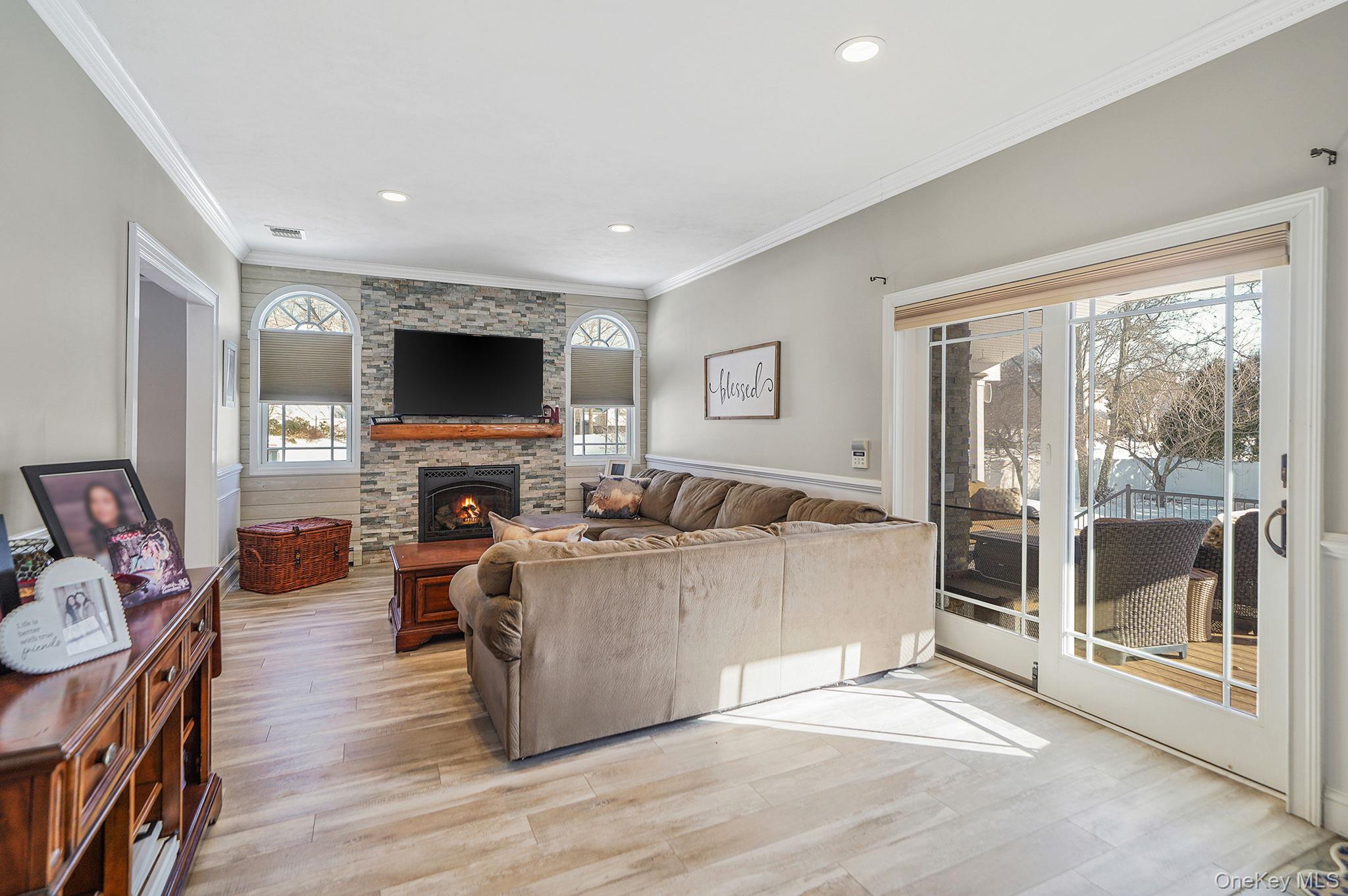 #17 photo, 24 Embassy Road, Selden , NY 11784