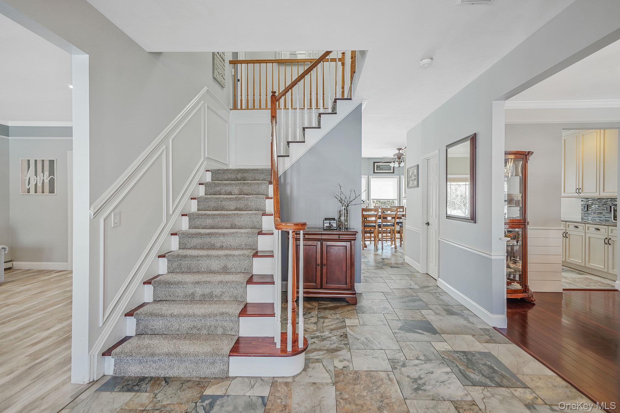 #5 photo, 24 Embassy Road, Selden , NY 11784