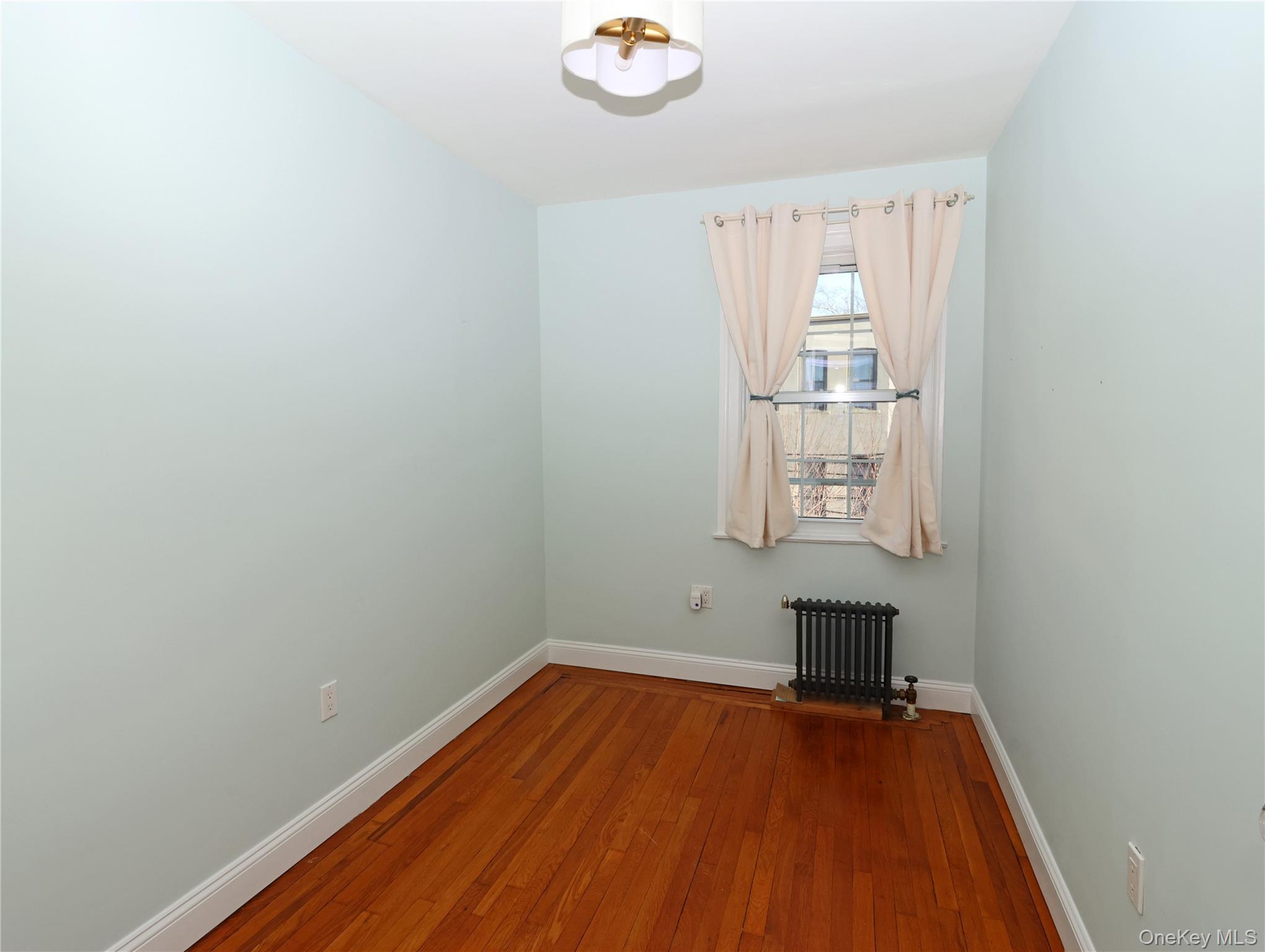 #19 photo, 30-17 36th Street, Astoria , NY 11103