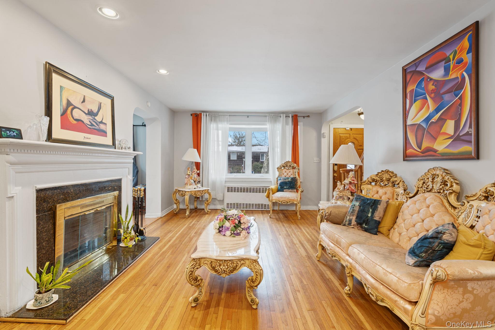 #6 photo, 947 Glenwood Road, Нассау ‖ West Hempstead , NY 11552