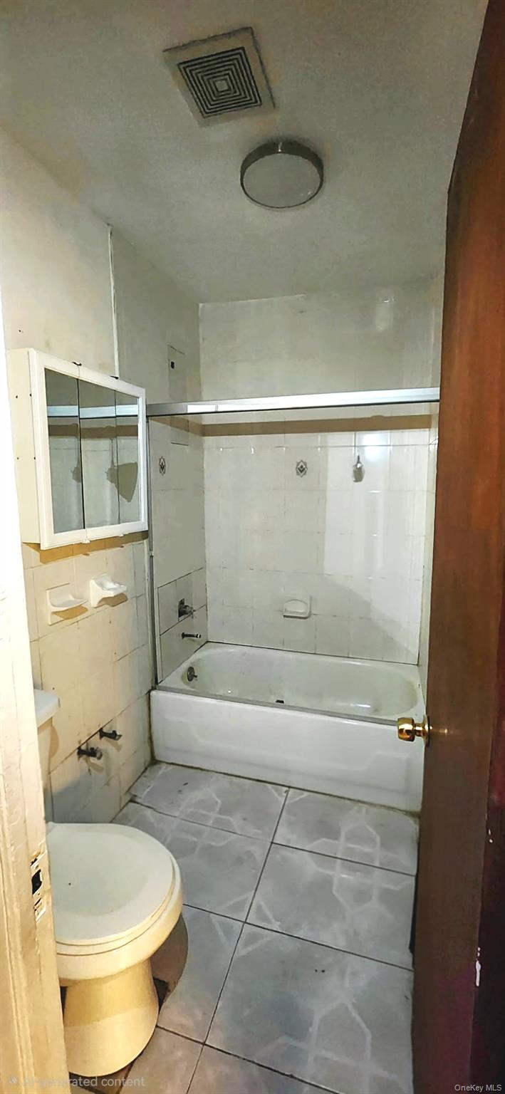 #14 photo, 11403 111th Avenue, Richmond Hill , NY 11420