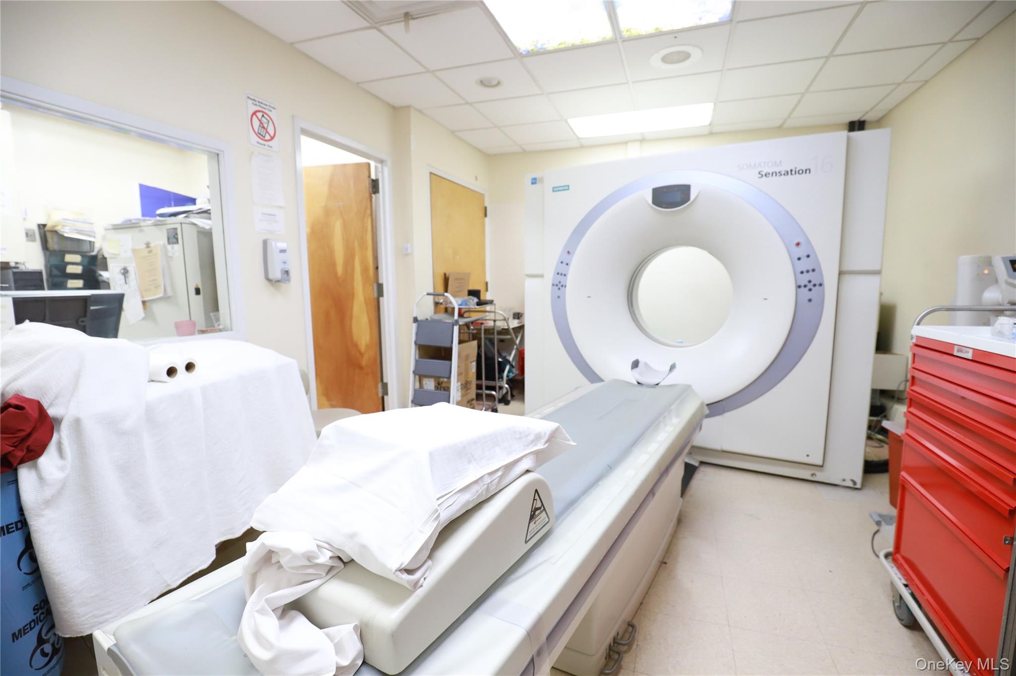 #11 photo, 116-14 Myrtle Avenue, Richmond Hill , NY 11418