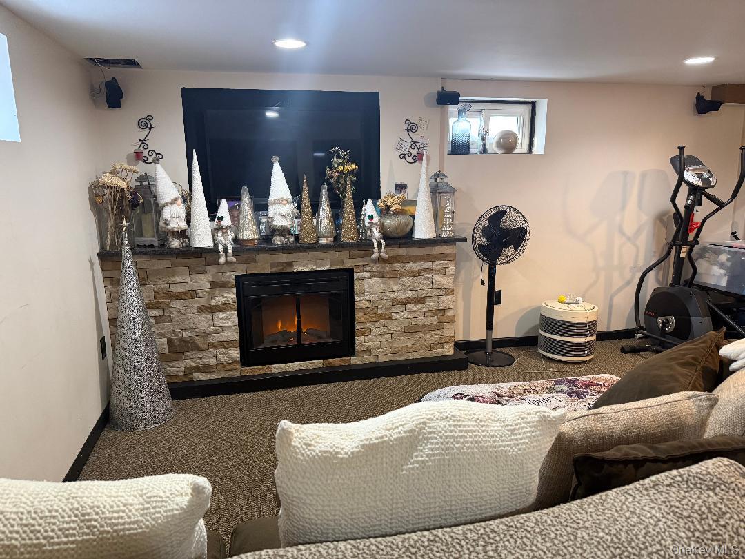 #19 photo, 11909 224th Street, Куинс ‖ Cambria Heights , NY 11411