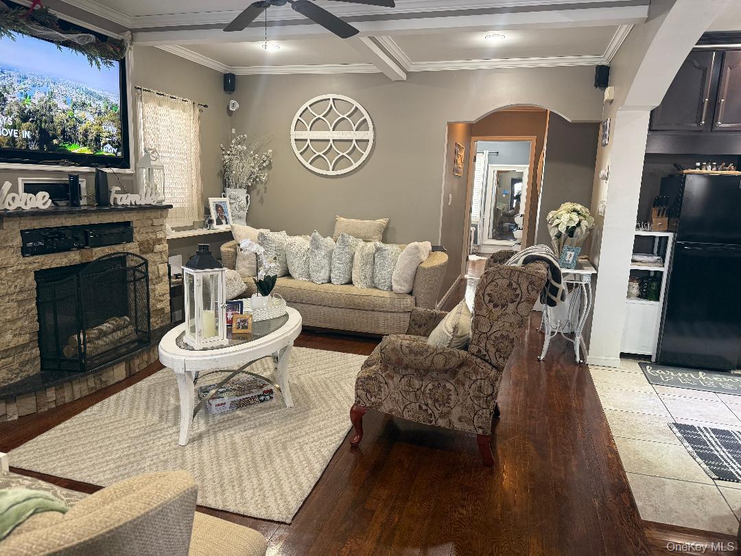 #2 photo, 11909 224th Street, Куинс ‖ Cambria Heights , NY 11411