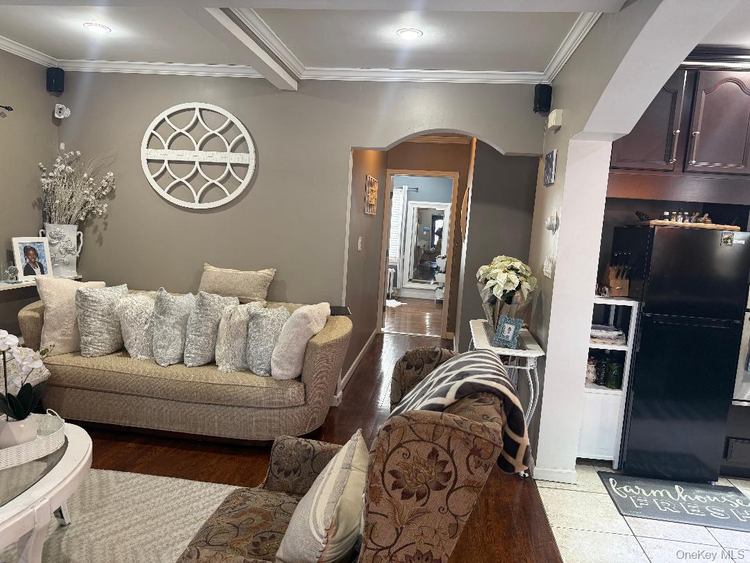 #3 photo, 11909 224th Street, Куинс ‖ Cambria Heights , NY 11411