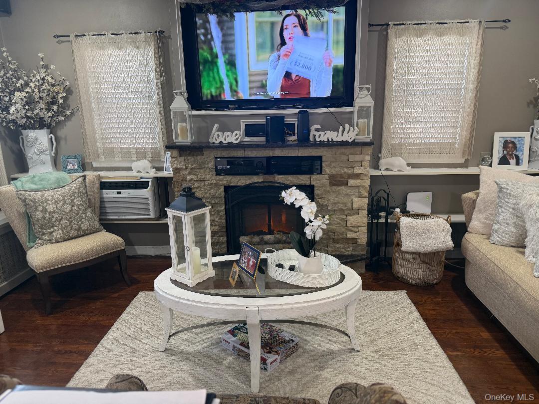 #4 photo, 11909 224th Street, Куинс ‖ Cambria Heights , NY 11411