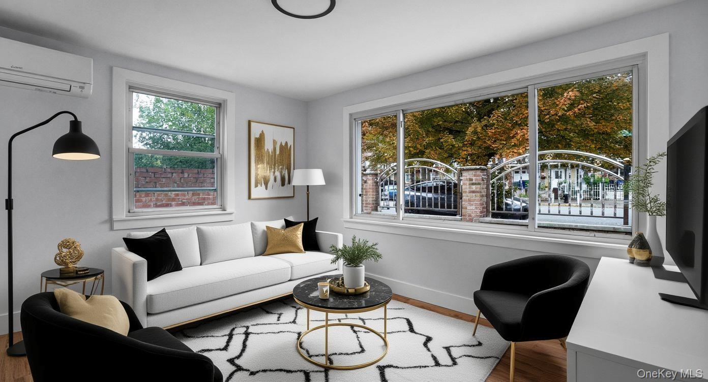 #2 photo, 2738 Miles Avenue, Бронкс ‖ Bronx , NY 10465