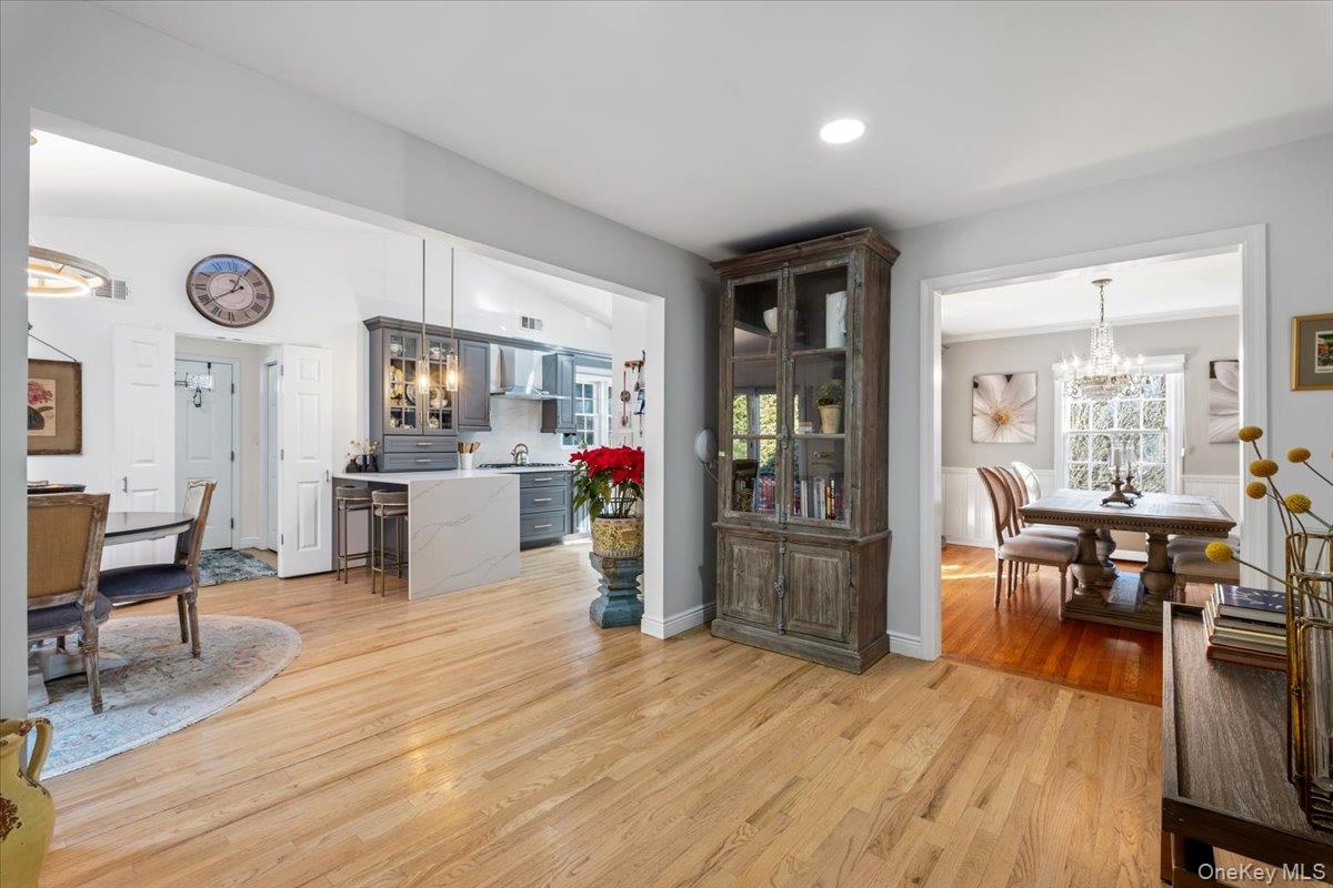 #8 photo, 10 Burling Avenue, White Plains , NY 10605