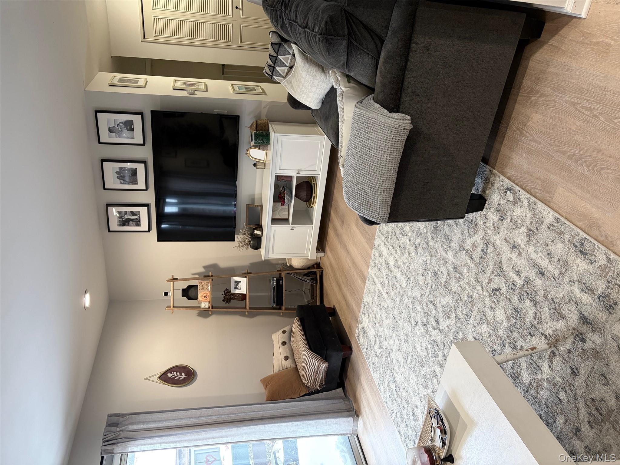 #10 photo, 69 New Holland Village, Nanuet , NY 10954