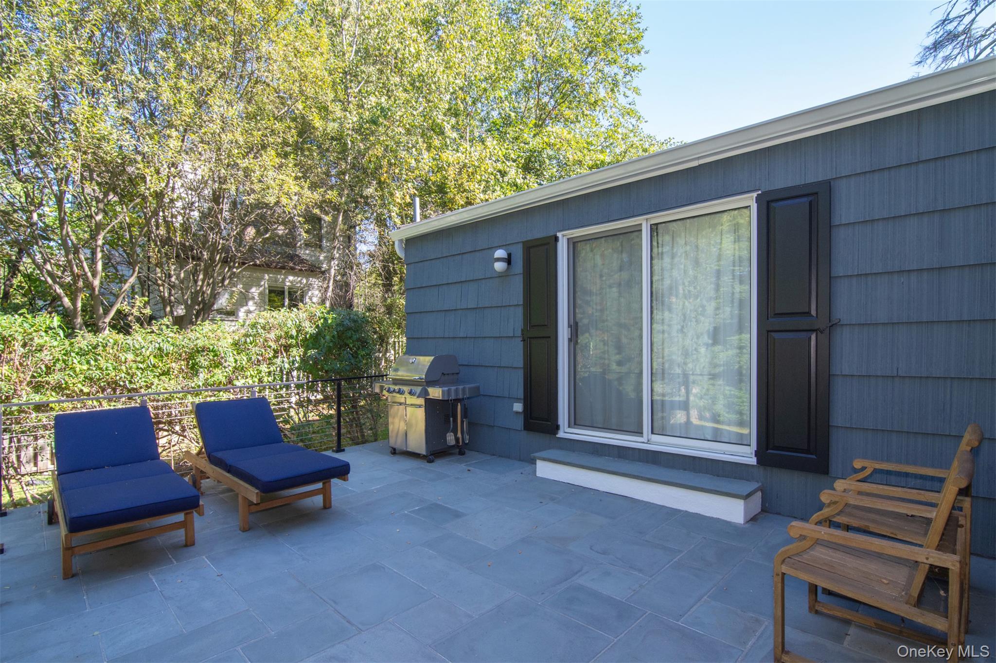 #17 photo, 81 N Broadway, Irvington , NY 10533