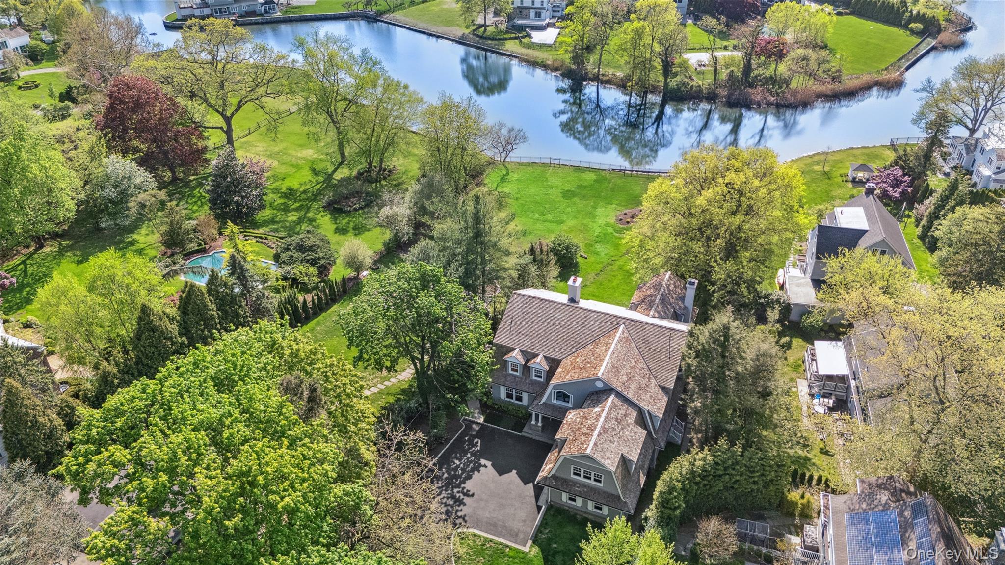 #3 photo, 32 Pryer Lane, Larchmont , NY 10538