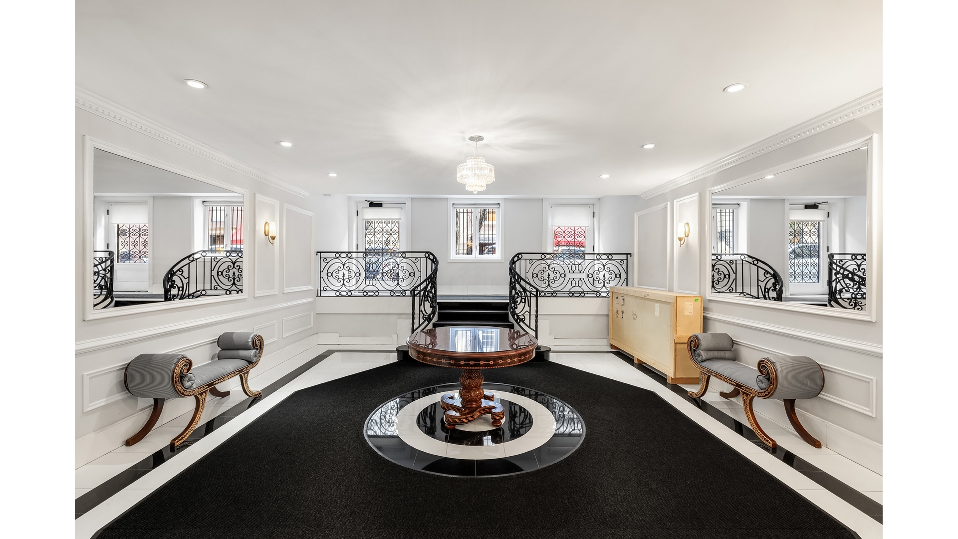 #3 photo, 18 E 62ND Street, Lenox Hill , NY 10065