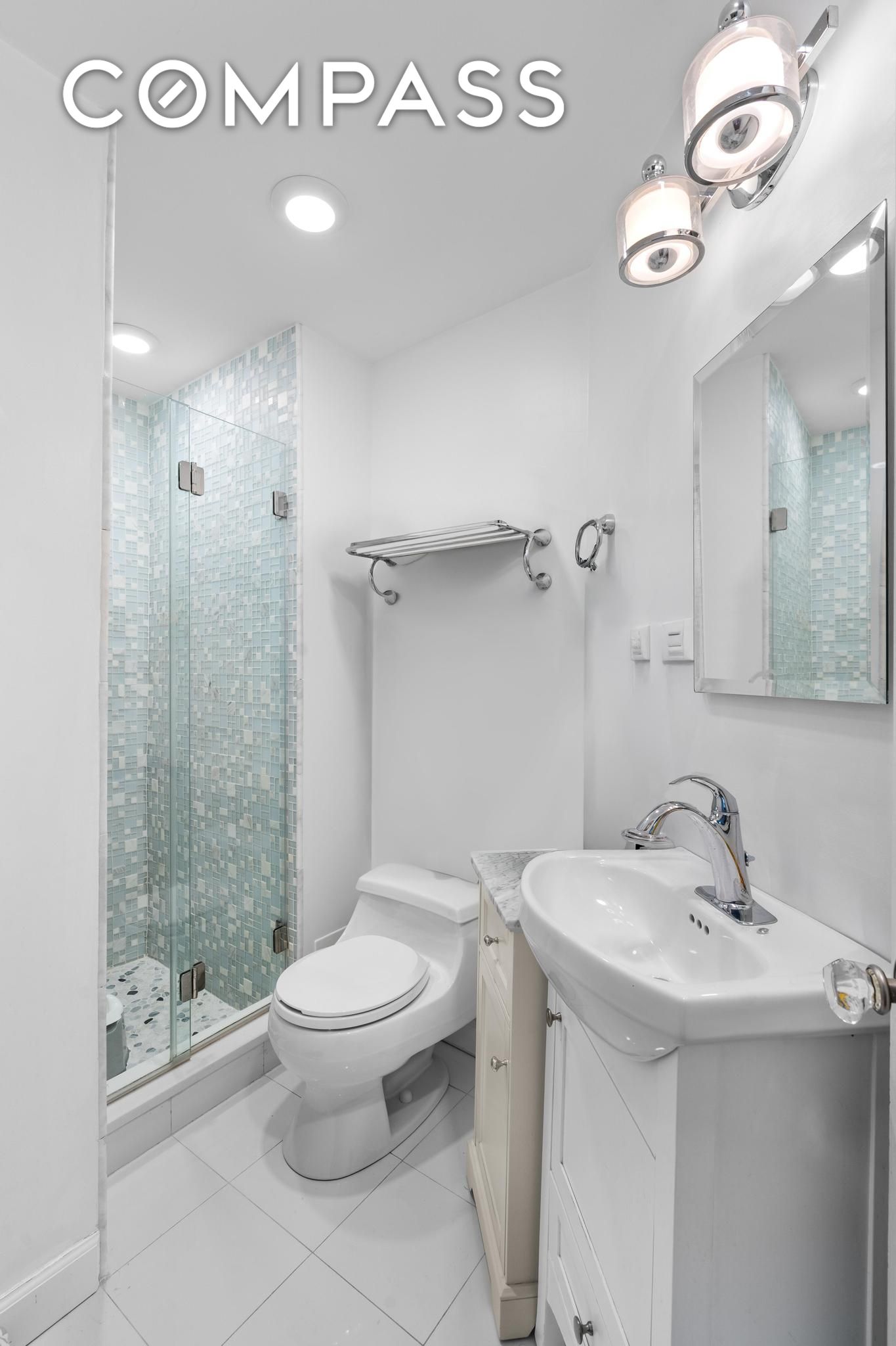 #13 photo, 320 E 57th Street, Манхэттен ‖ Sutton Place , NY 10022