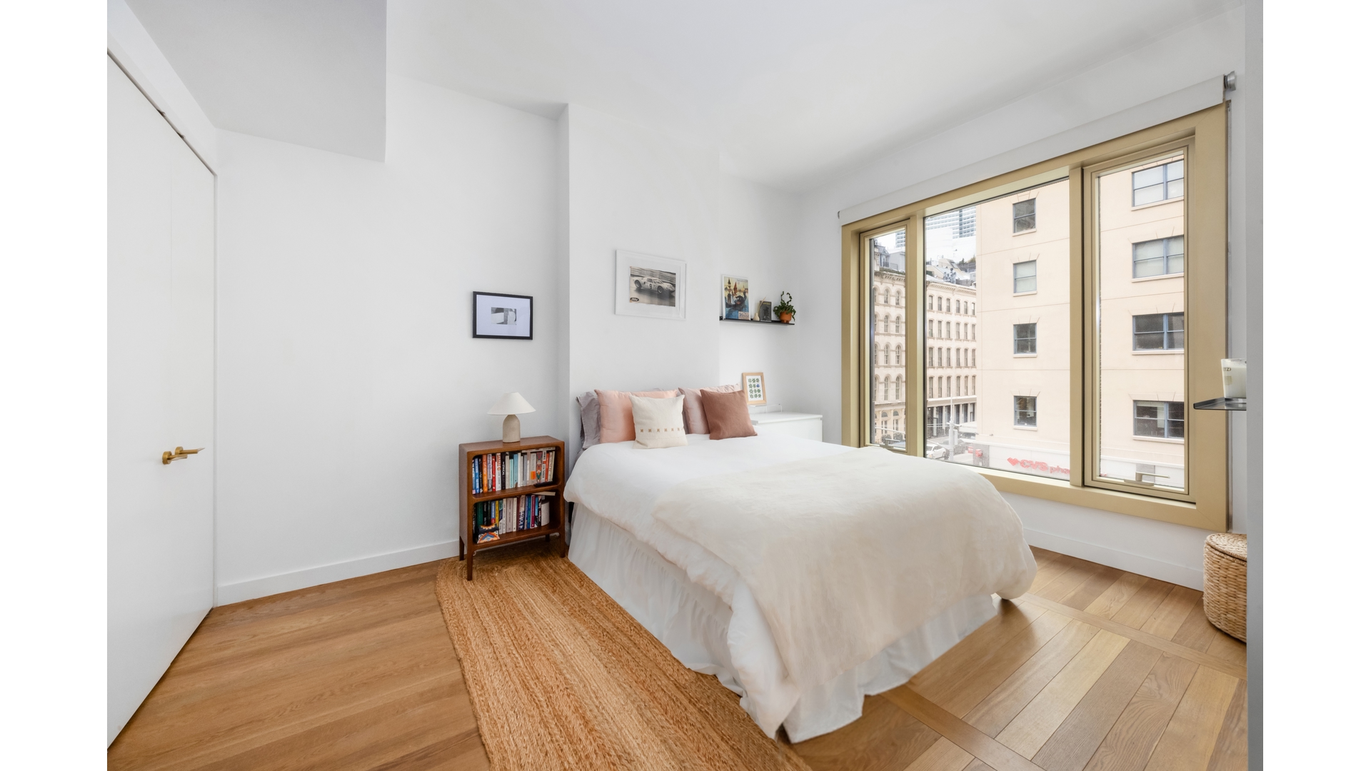 #8 photo, 30 WARREN Street, Tribeca , NY 10007