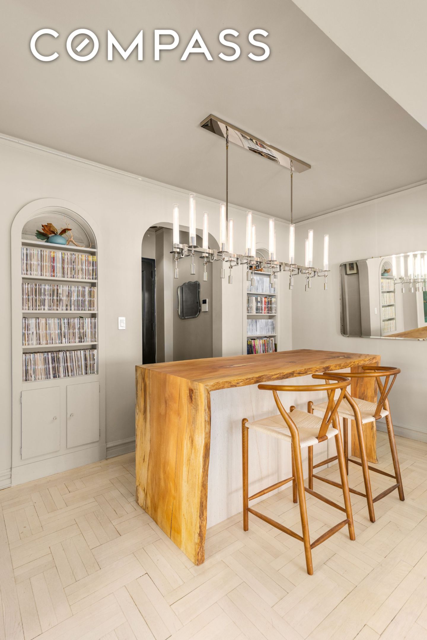 #8 photo, 155 W 20th Street, मैनहटन Chelsea , NY 10011