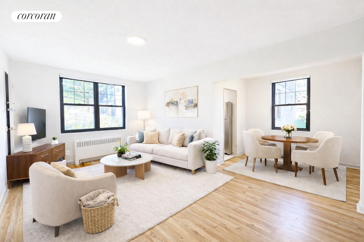 #1 photo, 70-25 PARK Drive E, 皇后区 秋园 Kew Gardens Hills , NY 11367