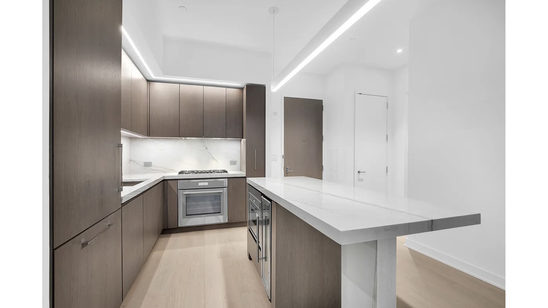 #8 photo, 77 CHARLTON Street, Hudson Square , NY 10014