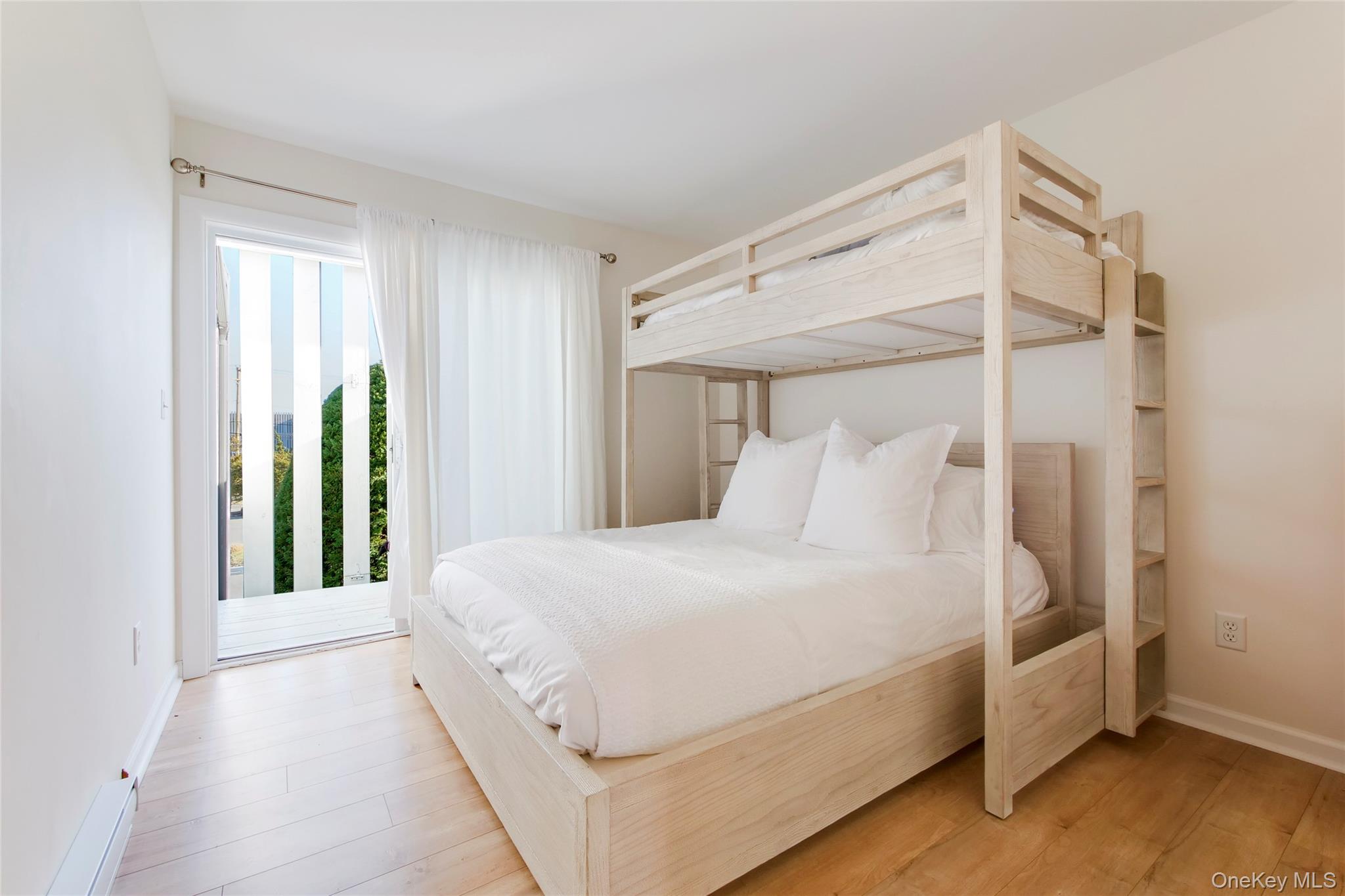 #9 photo, 274 Dune Road, Саффолк ‖ Westhampton Beach , NY 11978