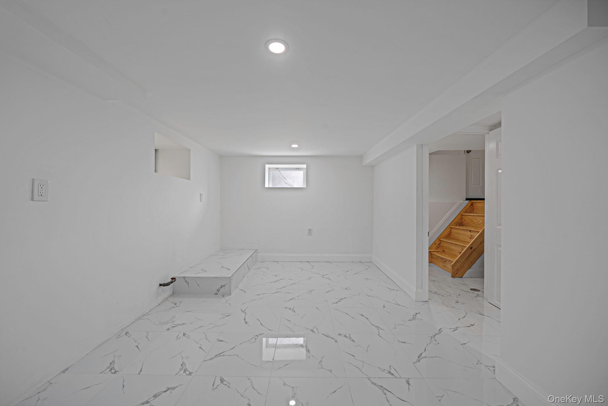 #19 photo, 17140 119th Avenue, Куинс ‖ Jamaica , NY 11434