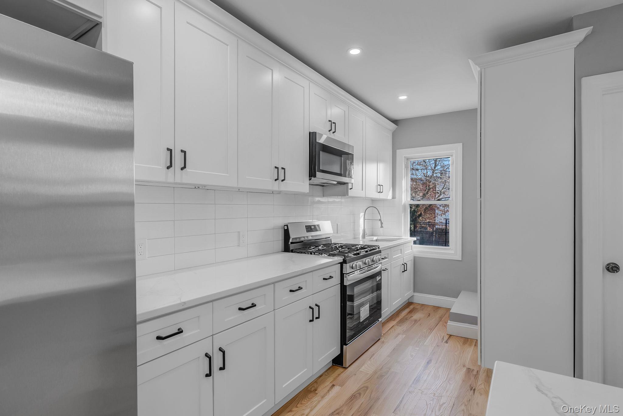 #3 photo, 17140 119th Avenue, Куинс ‖ Jamaica , NY 11434