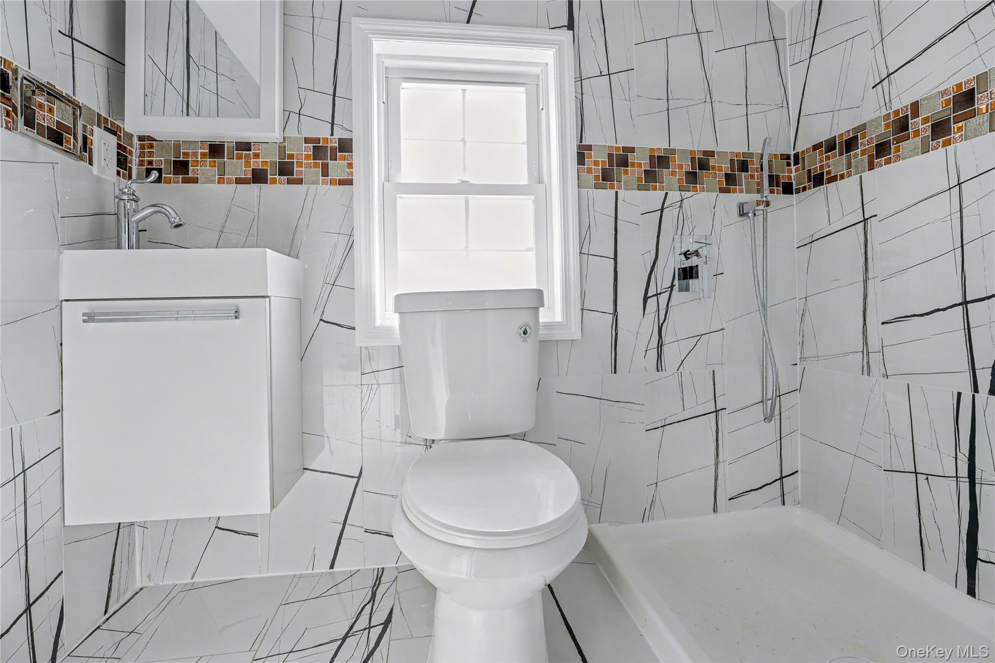 #16 photo, 104-40 194th Street, קווינס Saint Albans , NY 11412