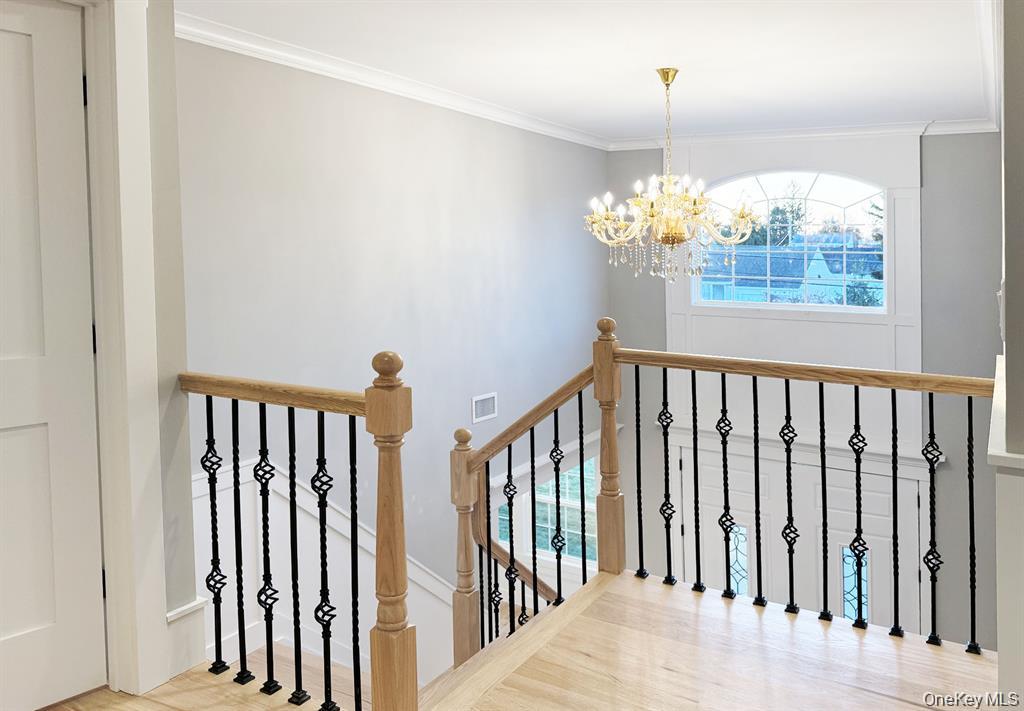 #5 photo, 255 Maple Ave Maple Ave, East Meadow , NY 11554