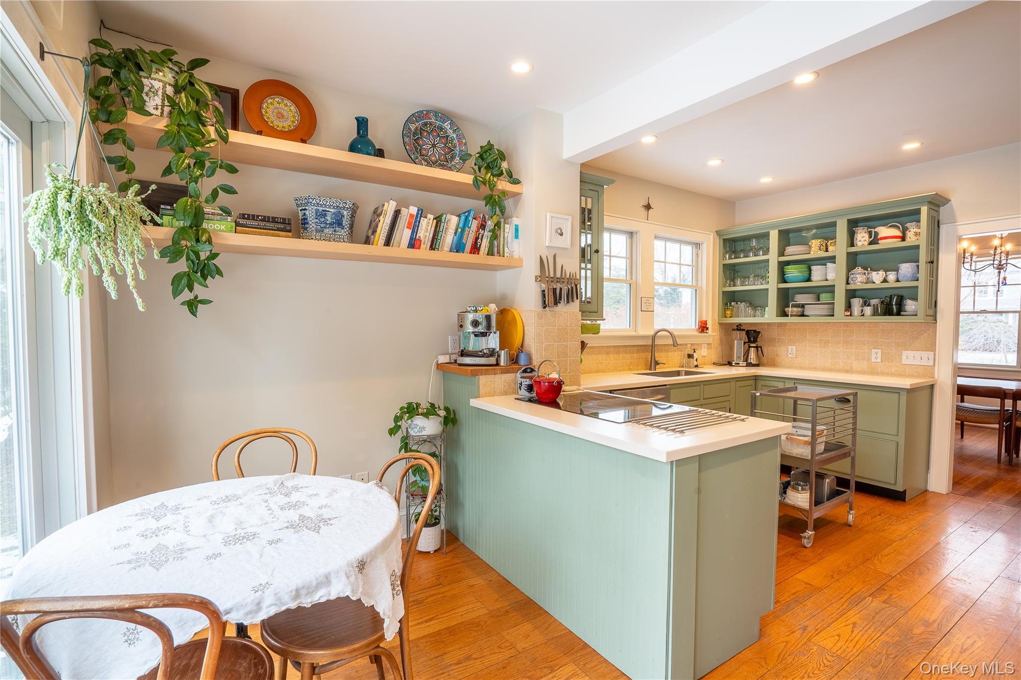 #6 photo, 460 Bay Avenue, Саффолк ‖ East Marion , NY 11939