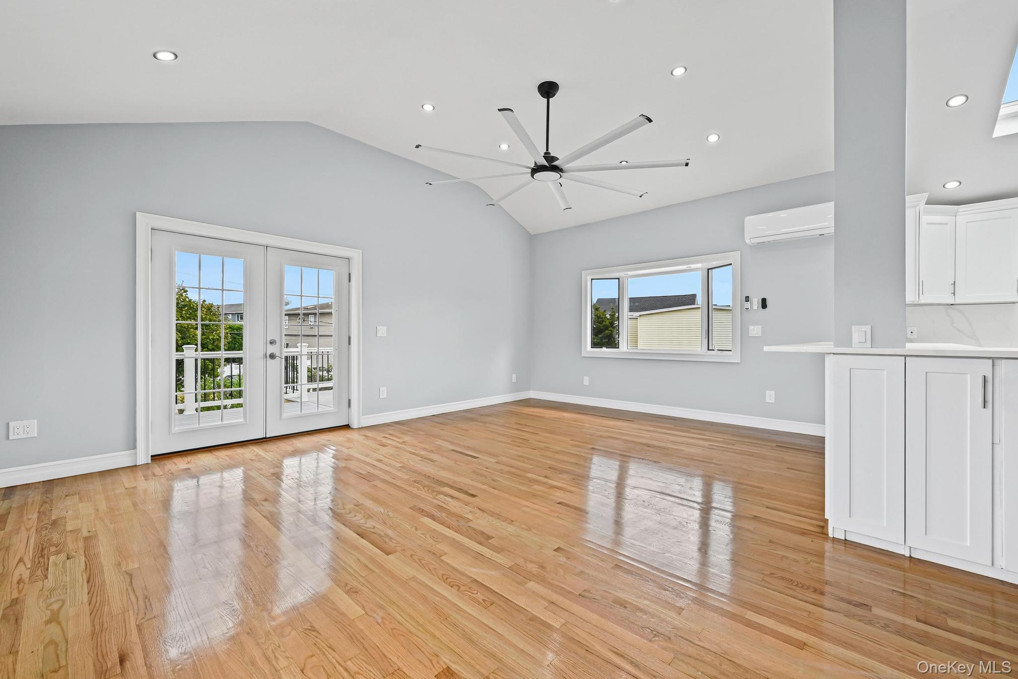 #11 photo, 2675 Bellmore Avenue, Bellmore , NY 11710