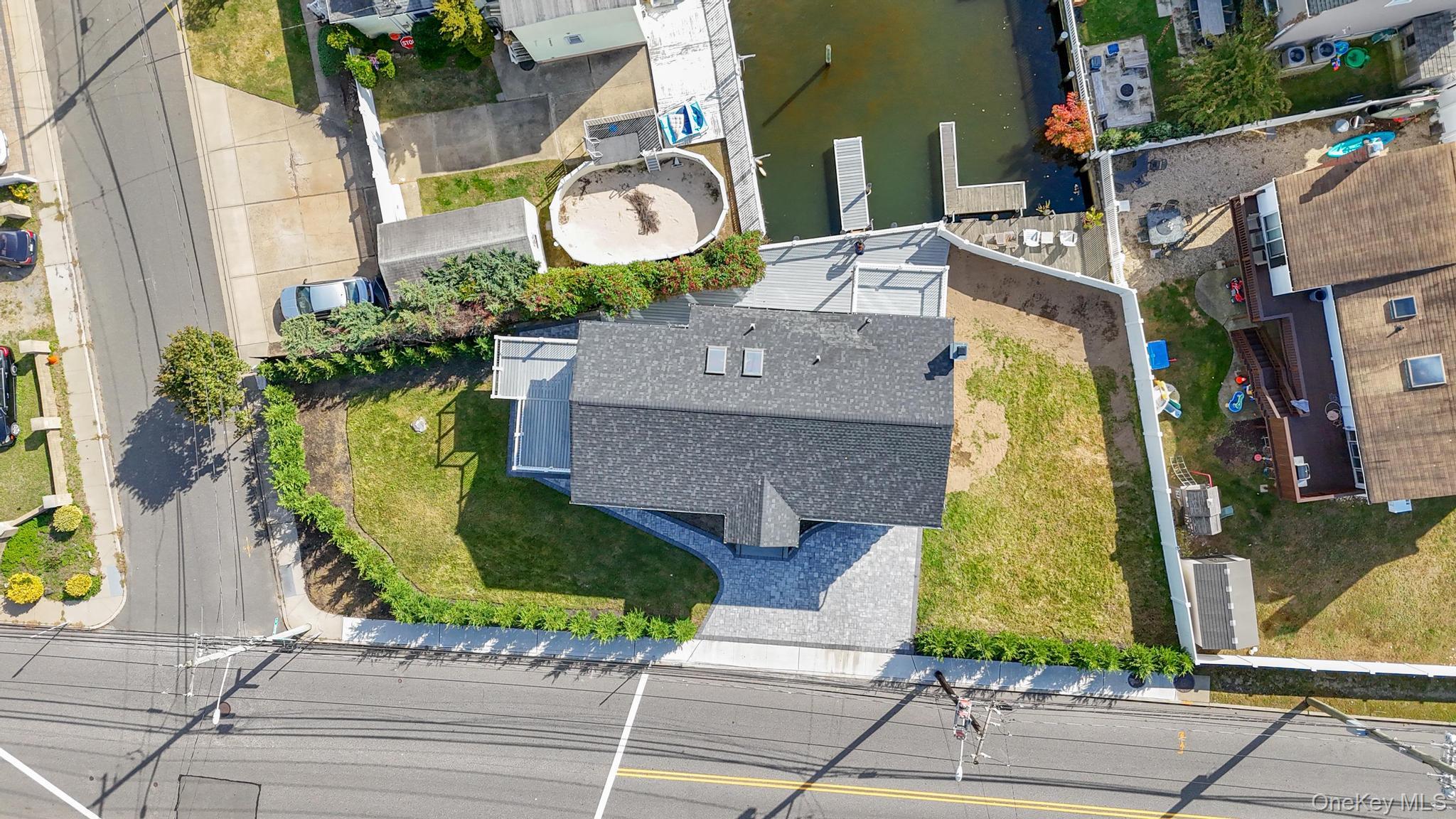 #4 photo, 2675 Bellmore Avenue, Bellmore , NY 11710