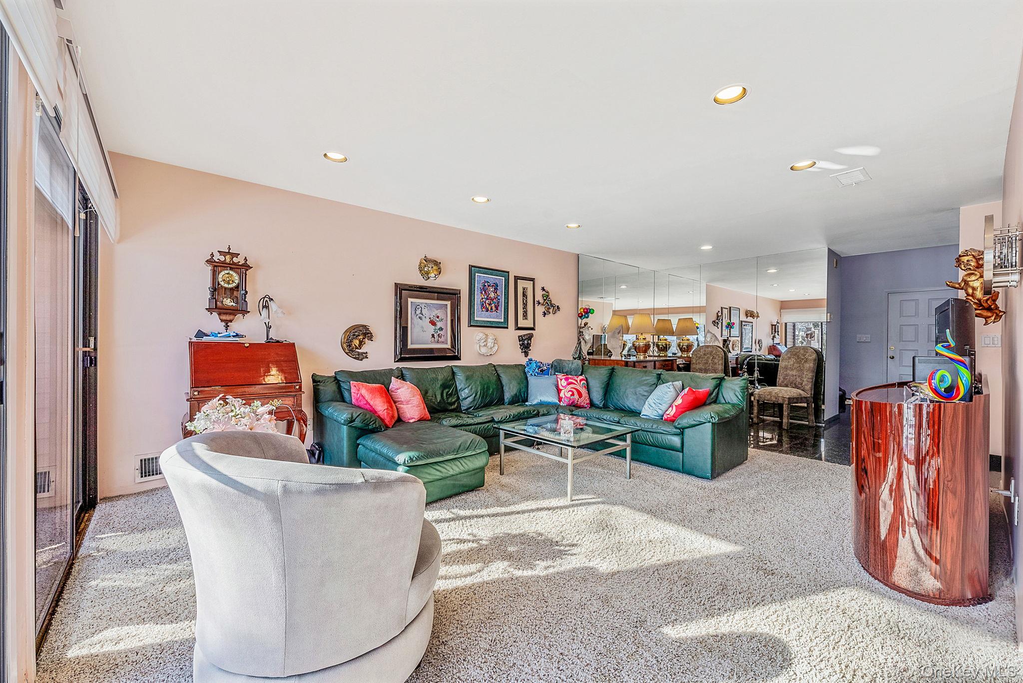 #20 photo, 105 Northgate Circle, Melville , NY 11747