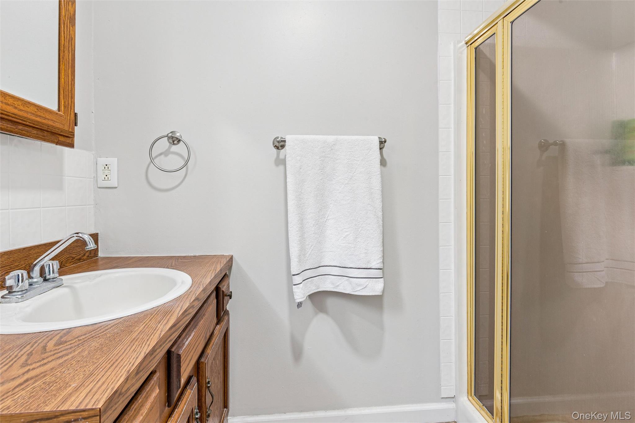 #18 photo, 9 Almike Drive, Саффолк ‖ Centereach , NY 11720