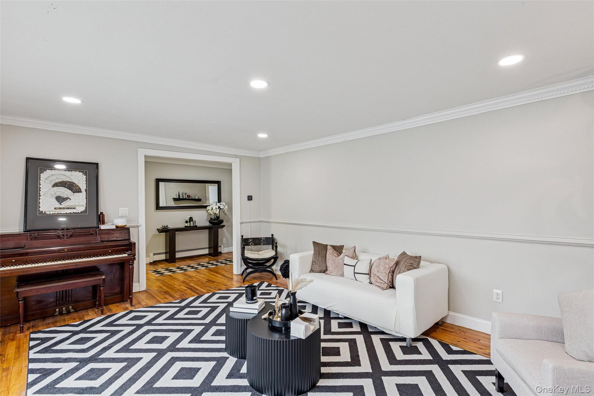 #7 photo, 9 Almike Drive, Саффолк ‖ Centereach , NY 11720