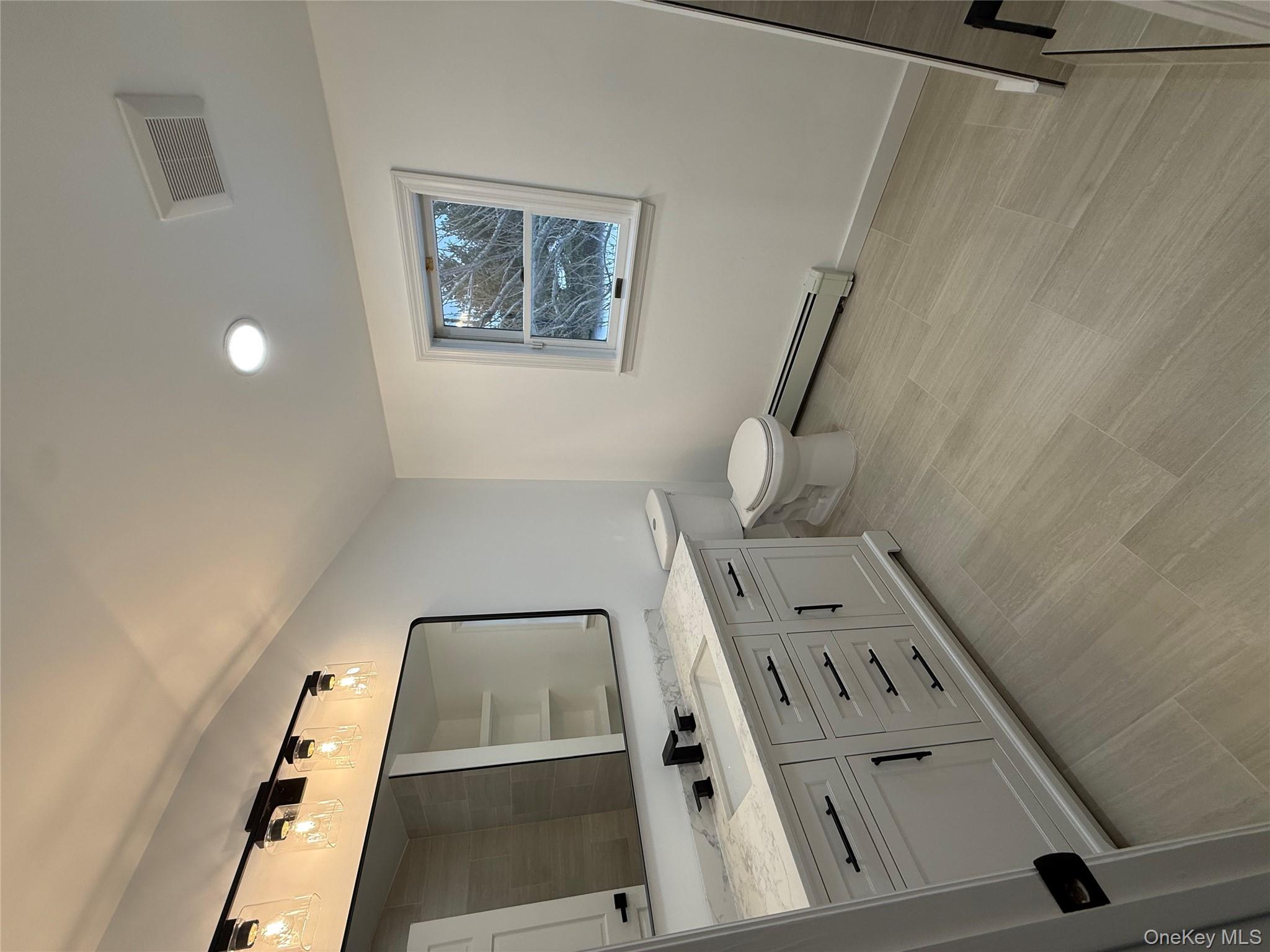 #15 photo, 24 Kimberly Court, מחוז סאפוק Baiting Hollow , NY 11933